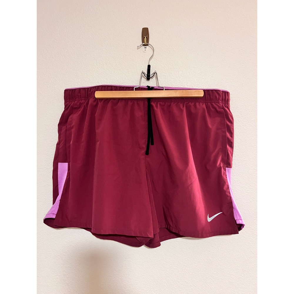 Nike Dri Fit Running Shorts Woman’s XL Berry Athletic Gym Workout Lined